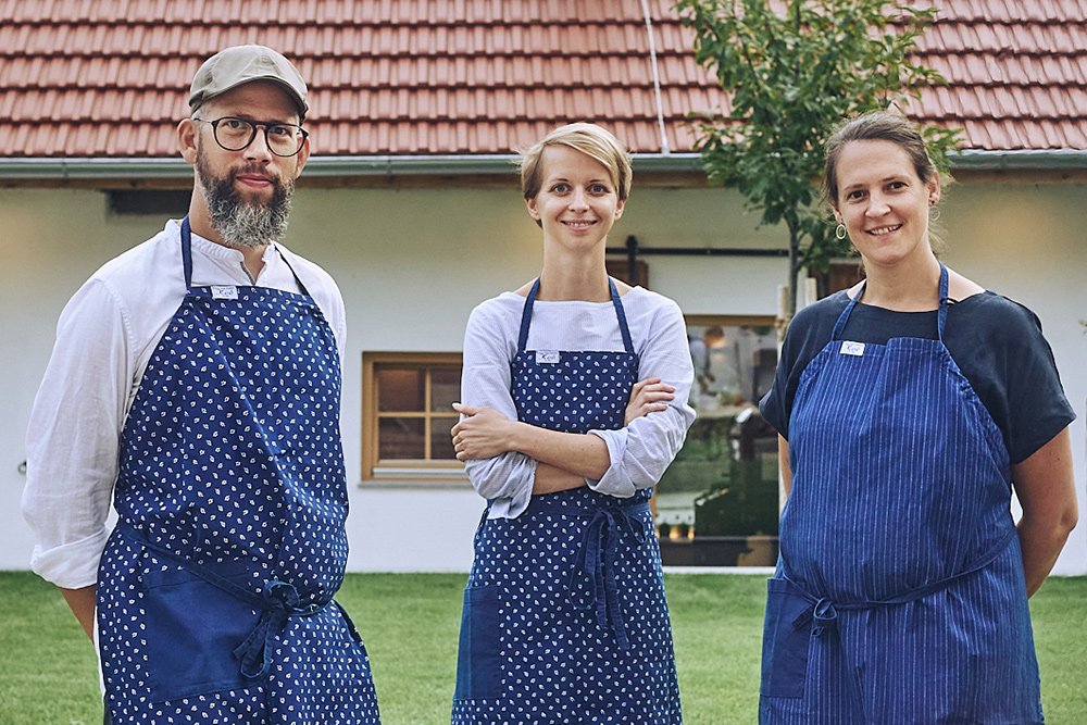 Sonja Planeta, freie Journalistin aus Feuersbrunn, und Susanne und Dieter Fritz, Inhaber des Gestaltungsbüros „Struktiv“ in Engelmannsbrunn, gehen mit offenen Augen durch die Region Wagram, in der sie leben und arbeiten.